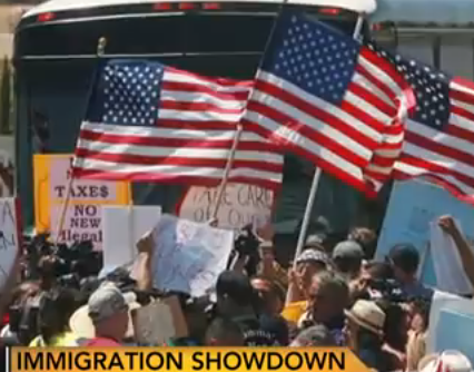 Explosive Video: Irate Murrieta CA Citizens Stand up Against North American Union