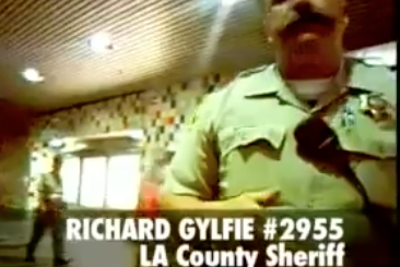 (Video) Cop Threatens To Submit Photographer to FBI's Terrorist Watch List For Not Submitting To His Demands