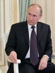 Russian President Vladimir Putin meets with Chinese Prime Minister Wen Jiabao, in the Bocharov Ruchei residence in the Black Sea resort of Sochi, southern Russia, Thursday, Dec. 6, 2012. (AP Photo/RIA-Novosti, Alexei Nikolsky, Presidential Press Service)