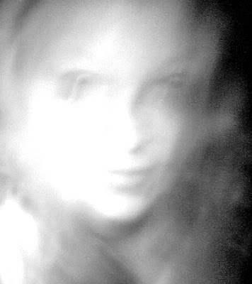 B4INREMOTE-aHR0cDovLzEuYnAuYmxvZ3Nwb3QuY29tLy1JV1FtWGlqRllFdy9VUHJyUW1wajBSSS9BQUFBQUFBQWhTWS9VdVBILUltbUljNC9zNDAwL2dob3N0bWUuanBn