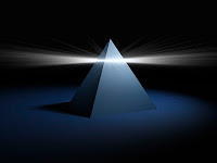 B4INREMOTE-aHR0cDovLzMuYnAuYmxvZ3Nwb3QuY29tLy15Y2JtWG81am9NYy9VREdId1ZDcTZMSS9BQUFBQUFBQUNOYy9fTXMyYzhRNnJ4Zy9zMjAwL3B5cmFtaWQuanBn