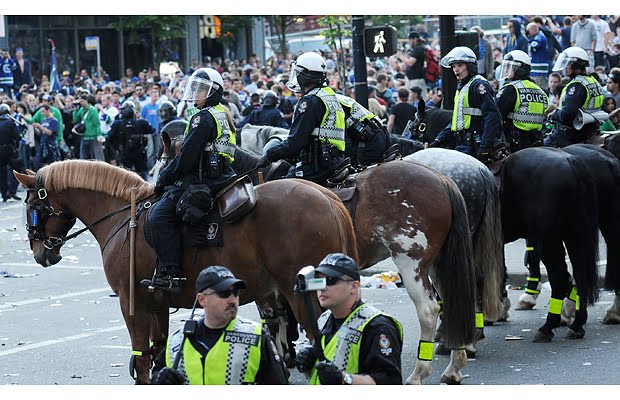 VPD%2Bhorse The Dangers Of De Policing Will Cops Just Stand Down?