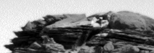 B4INREMOTE-aHR0cDovLzMuYnAuYmxvZ3Nwb3QuY29tLy1tUWJERXBuSXd2Zy9WYXo5SHJUaU83SS9BQUFBQUFBQU5YWS9lV01Uc0VYcEV5dy9zNjQwL21hcnMlMkJjdXJpb3NpdHklMkJuYXNhJTJCdWZvJTJCYW5vbWFseSUyQnN0cnVjdHVyZSUyQiUyNTI4MyUyNTI5LmpwZw==