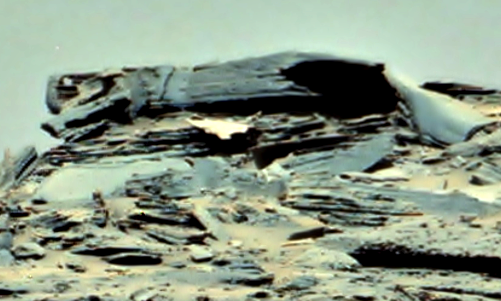 Ancient Submarine Found on Mars Surface in NASA Photo