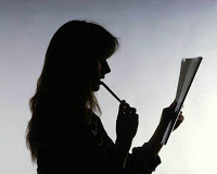 B4INREMOTE-aHR0cHM6Ly8xLmJwLmJsb2dzcG90LmNvbS8tLVBjbExpQ1lRNXMvV0lfMkhiejFmdEkvQUFBQUFBQUFLNE0veHZhTUV3Ql94UnNudU5fN09QbldmbnBBZG5JcjRLZi13Q0xjQi9zMjAwL0J1c2luZXNzV29tYW5Mb29rUmlnaHQuanBn
